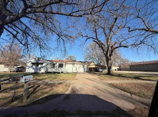 208 N Reno St, Haven, KS 67543