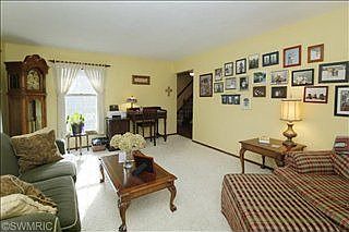 4th image of 361 Aldersgate Dr
