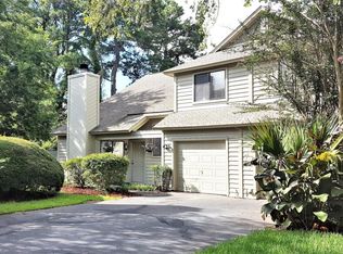 28 Maplecrest Dr, Charleston, SC 29412