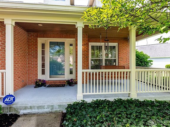 2nd image of 3835 Parkwood Ct