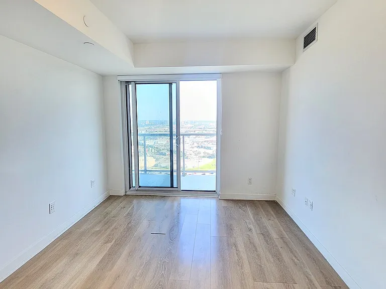 2031 Kennedy Rd #3015 — Photo 3