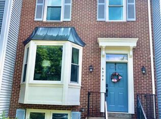 6004 Joust Ln, Alexandria, VA 22315