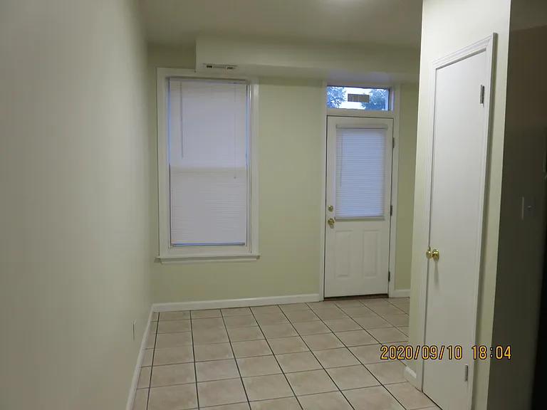 2313 Lynch St #2313 — Photo 7