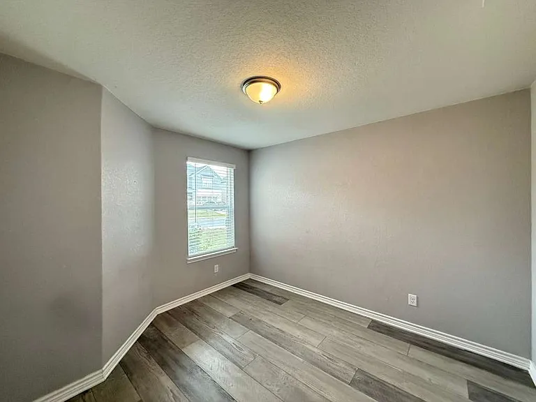 323 Deer Crest Dr — Photo 14