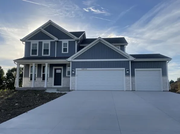 W168N10195 Bittersweet TRAIL, Germantown, WI 53022