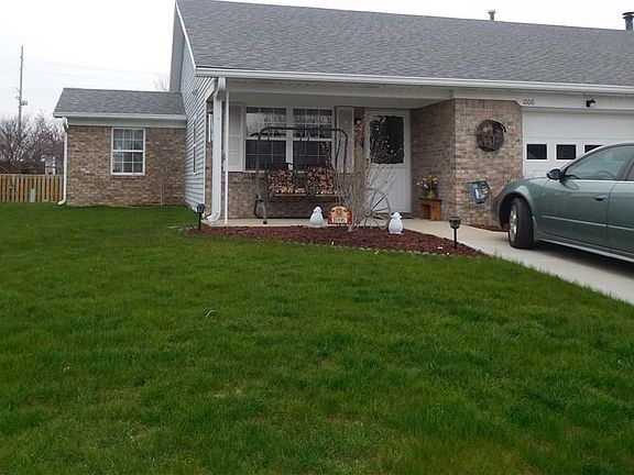 2nd image of 1006 Lorraine Ct