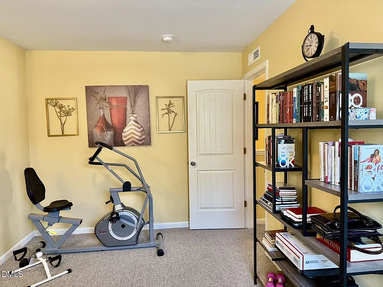 224 Myatt Fern Dr — Photo 34