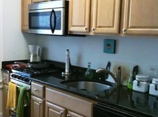 676 Washington St #3, Brookline, MA 02446