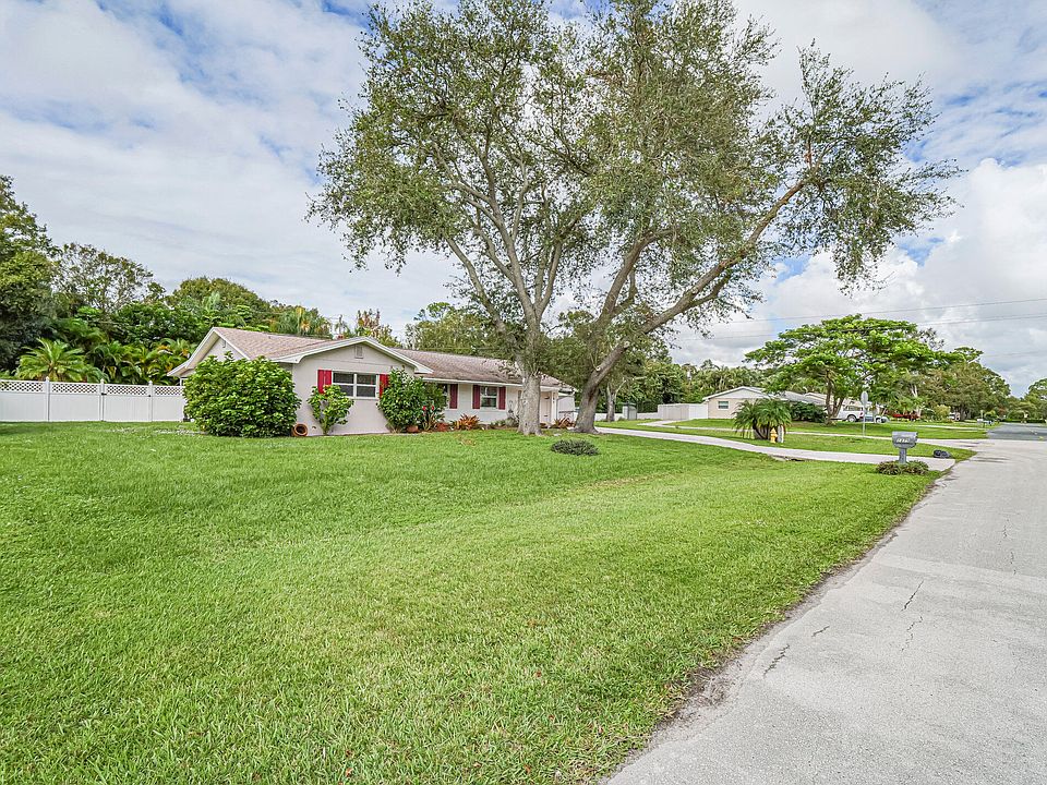 1st image of 1375 29th Avenue