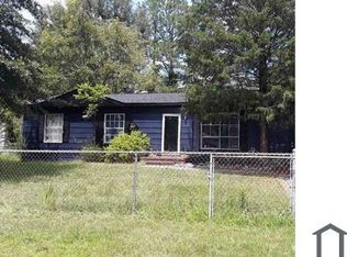 2891 Village Green Dr, Macon, GA 31206