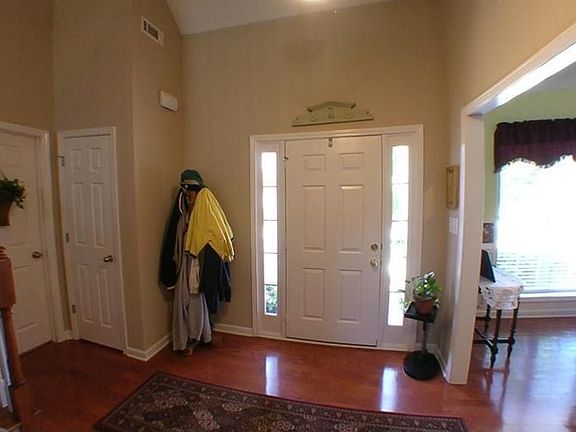 2nd image of 337 Westhill Dr