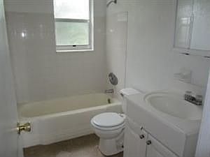 3rd image of 1751 NW 27th Ave