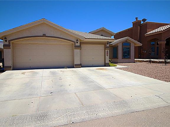3rd image of 1294 Hidden Bend Pl