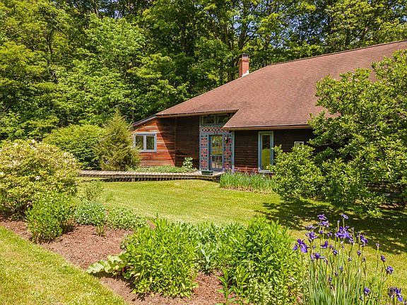 4th image of 68 Mount Gilboa Road