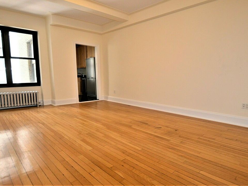 1st image of 166 2nd Ave APT 7L