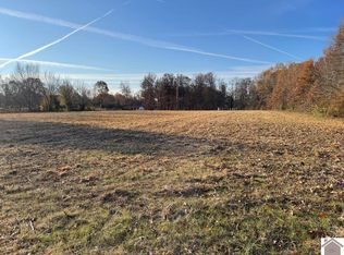 9850 Crotzer Rd, West Paducah, KY 42086