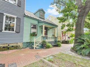 512 E Jones St, Savannah, GA 31401
