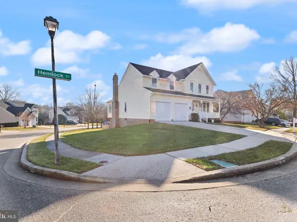 1 Hemlock Ct, Cockeysville, MD 21030