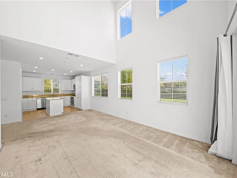 16402 Traverse Way — Photo 13