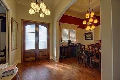 3rd image of 309 Quiet Oaks Dr
