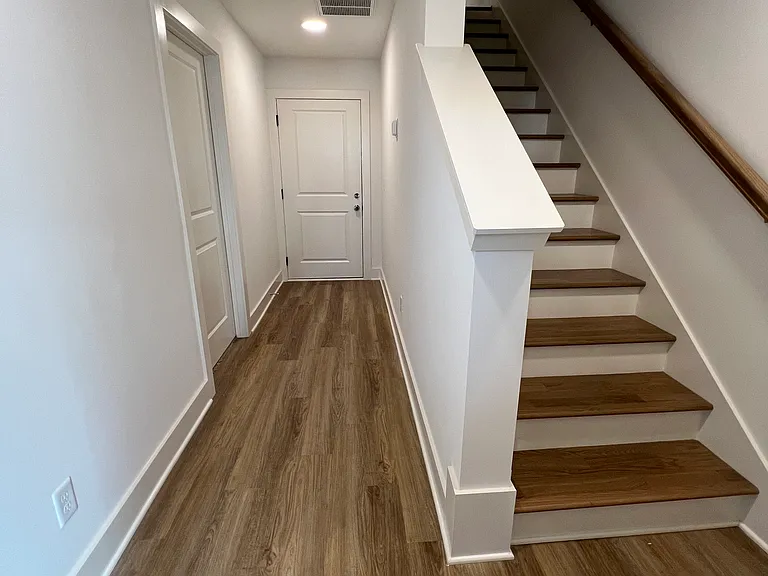 700 N Dupont Ave #212B — Photo 10