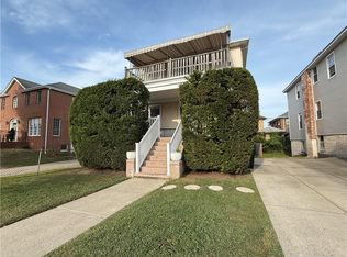 182 Beach 129th St, Far Rockaway, NY 11694