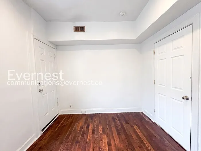 2444 Callow Ave #B — Photo 7