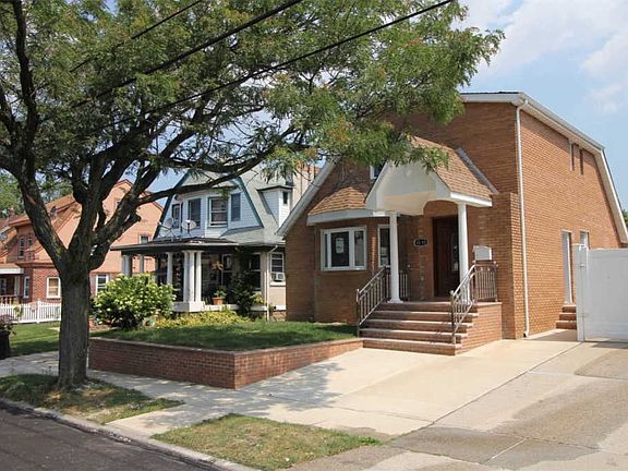 3rd image of 9263 218th St