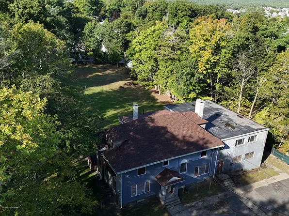 68 Smith Rd, Milton, MA 02186
