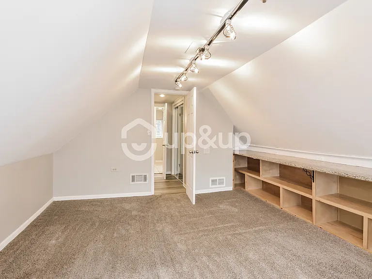 4000 Schiller Pl — Photo 12