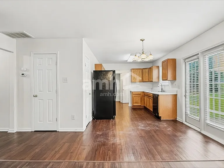 3660 Watkins Ridge Ct — Photo 5