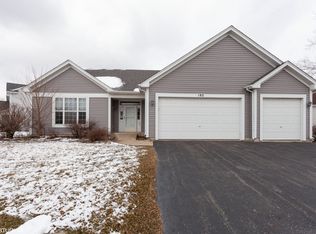 193 S Palmer Dr, Bolingbrook, IL 60490