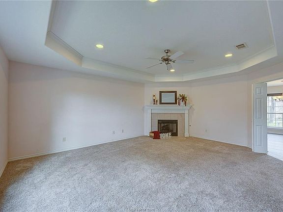 5th image of 4420 Pickering Pl