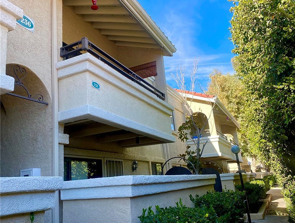 1st image of 27236 Luther Dr APT 712