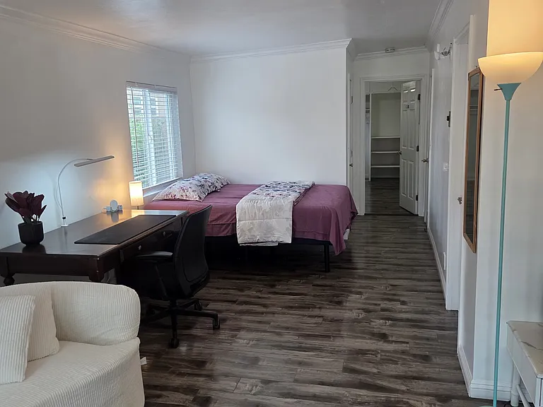 3823 Daleview Ave — Photo 2