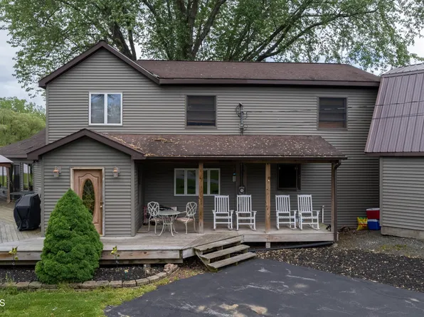 209 Priddle Point Road, Gloversville, NY 12078