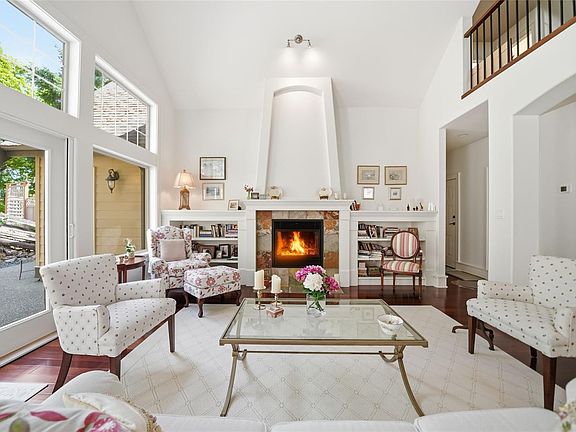 4th image of 2640 Andover Rd #4