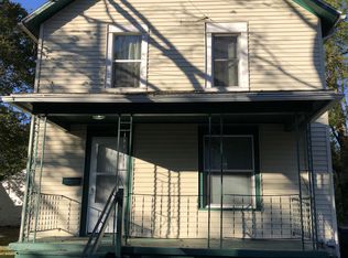 1130 Kingsley Ct, Lansing, MI 48915