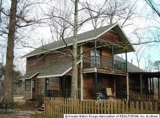 18787 Cheek Ln, Livingston, LA 70754