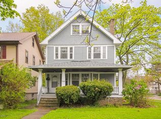 2100 Cottage Grove Dr, Cleveland Heights, OH 44118