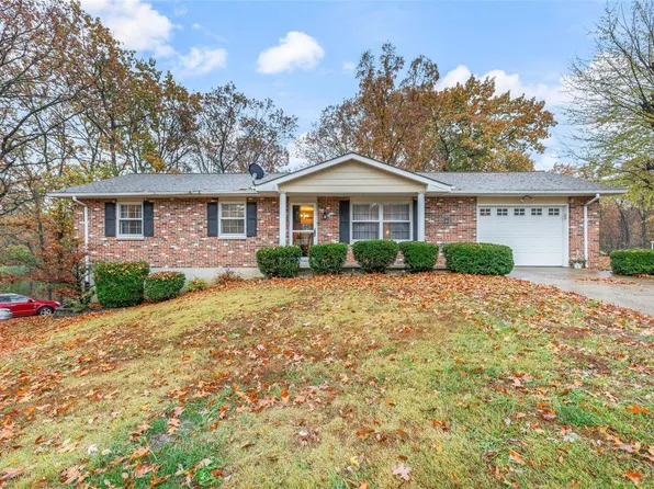 11772 Kingston Dr, Festus, MO 63028