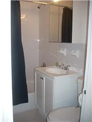 Rented by Apartment Luxe Realty Group, Inc | media 19