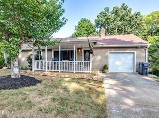 5518 Parkdale Rd, Knoxville, TN 37912