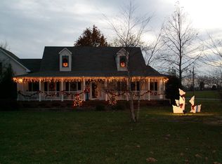 1058 Bradley Rd, Gallatin, TN 37066