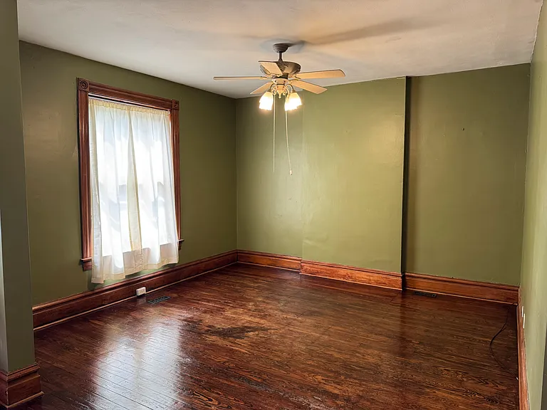 2919 Virginia Ave — Photo 1