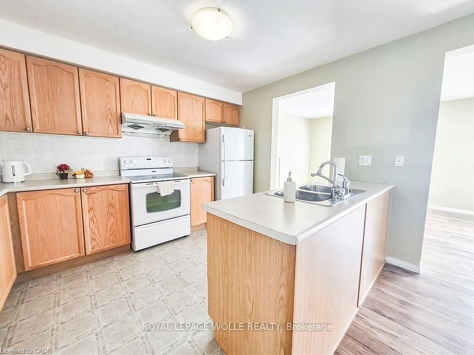 1st image of 775 Karlsfeld Rd