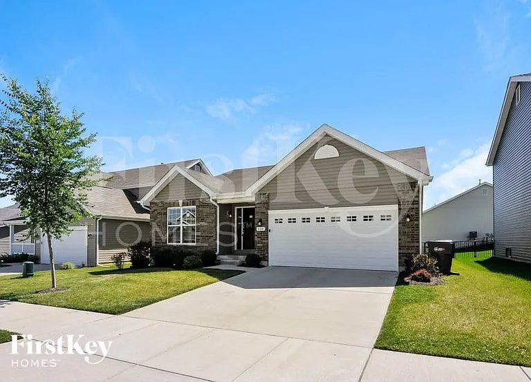 404 Cozy Pines Dr — Photo 1