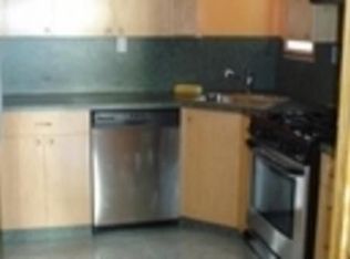 190 31st St, Brooklyn, NY 11232