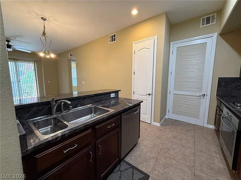 68 E Serene Ave #325 — Photo 7