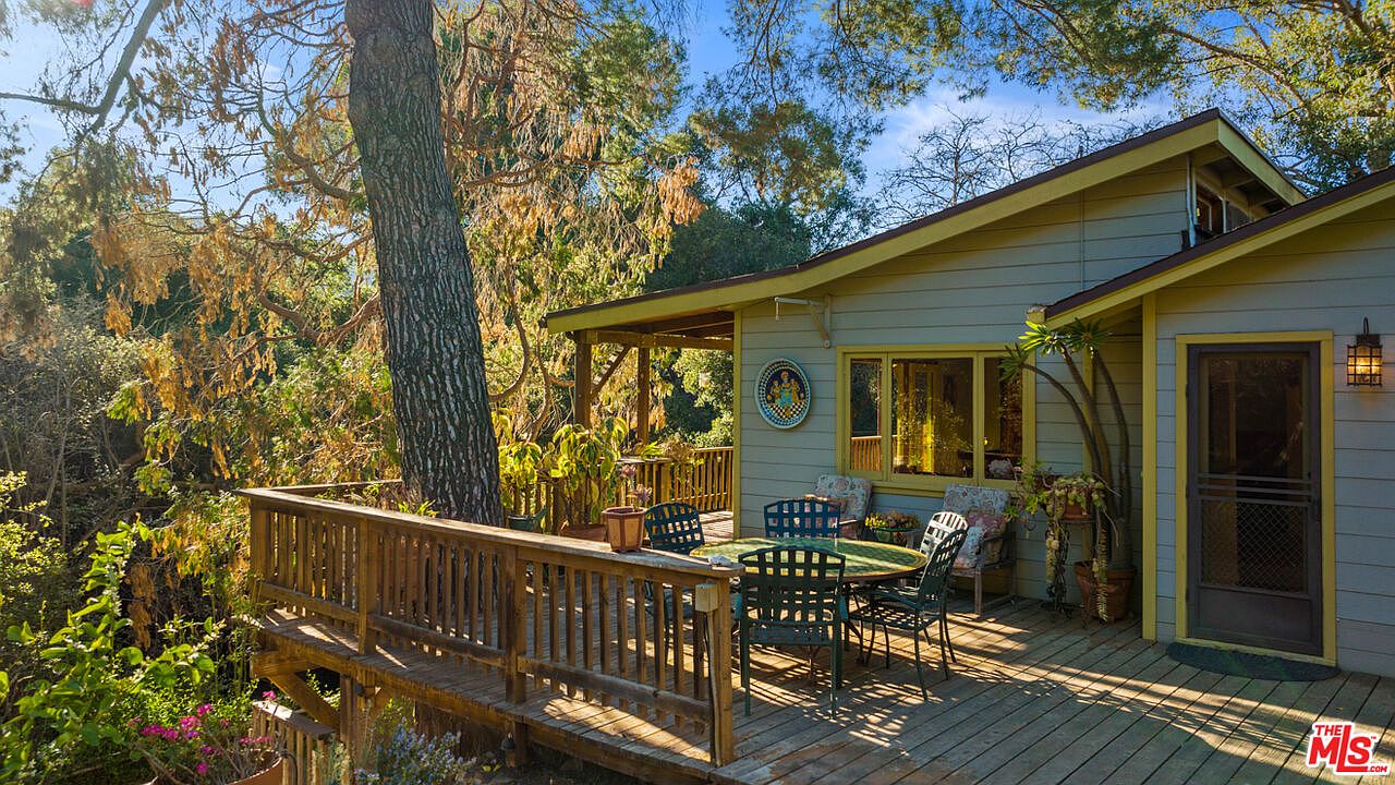 21652 Encina Rd, Topanga, CA 90290 Zillow